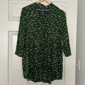 Anthropologie Green Pattern 3/4 sleeve Blouse size Small